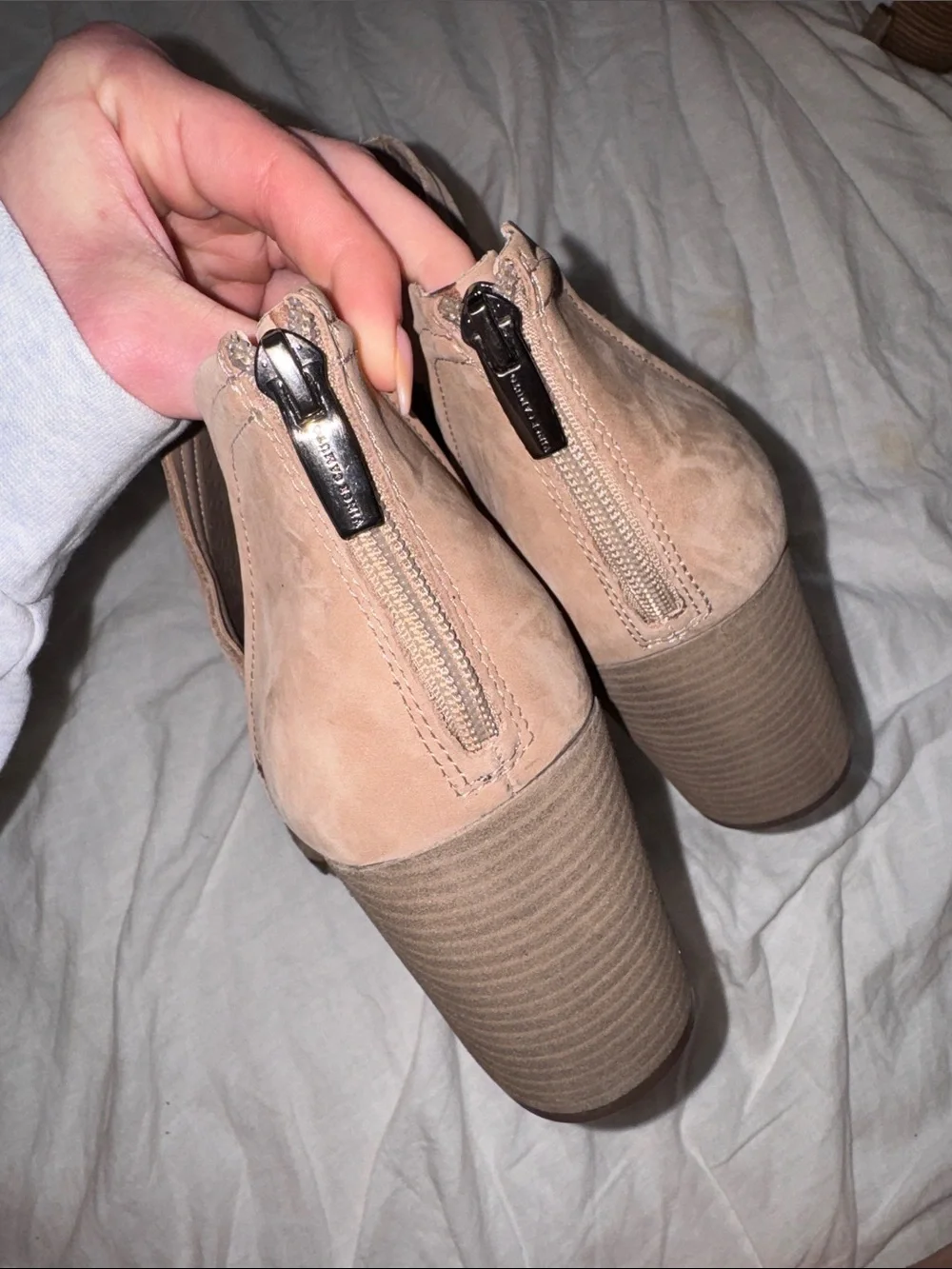 Vince Camuto Women’s Taupe Suede Perforated Peep-Toe Block Heel Booties Size 13
